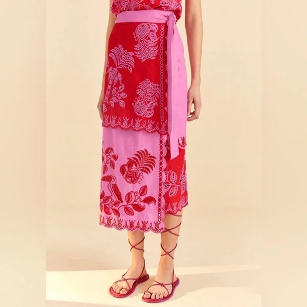 FARM RIO Red Palm Tree Richelieu Midi Skirt